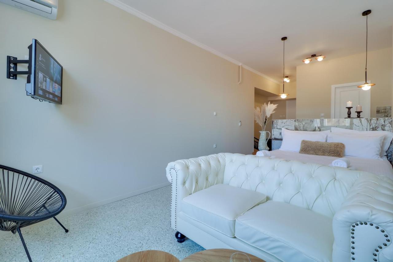 Ermou Fashion Suites By Living-Space Atina Dış mekan fotoğraf